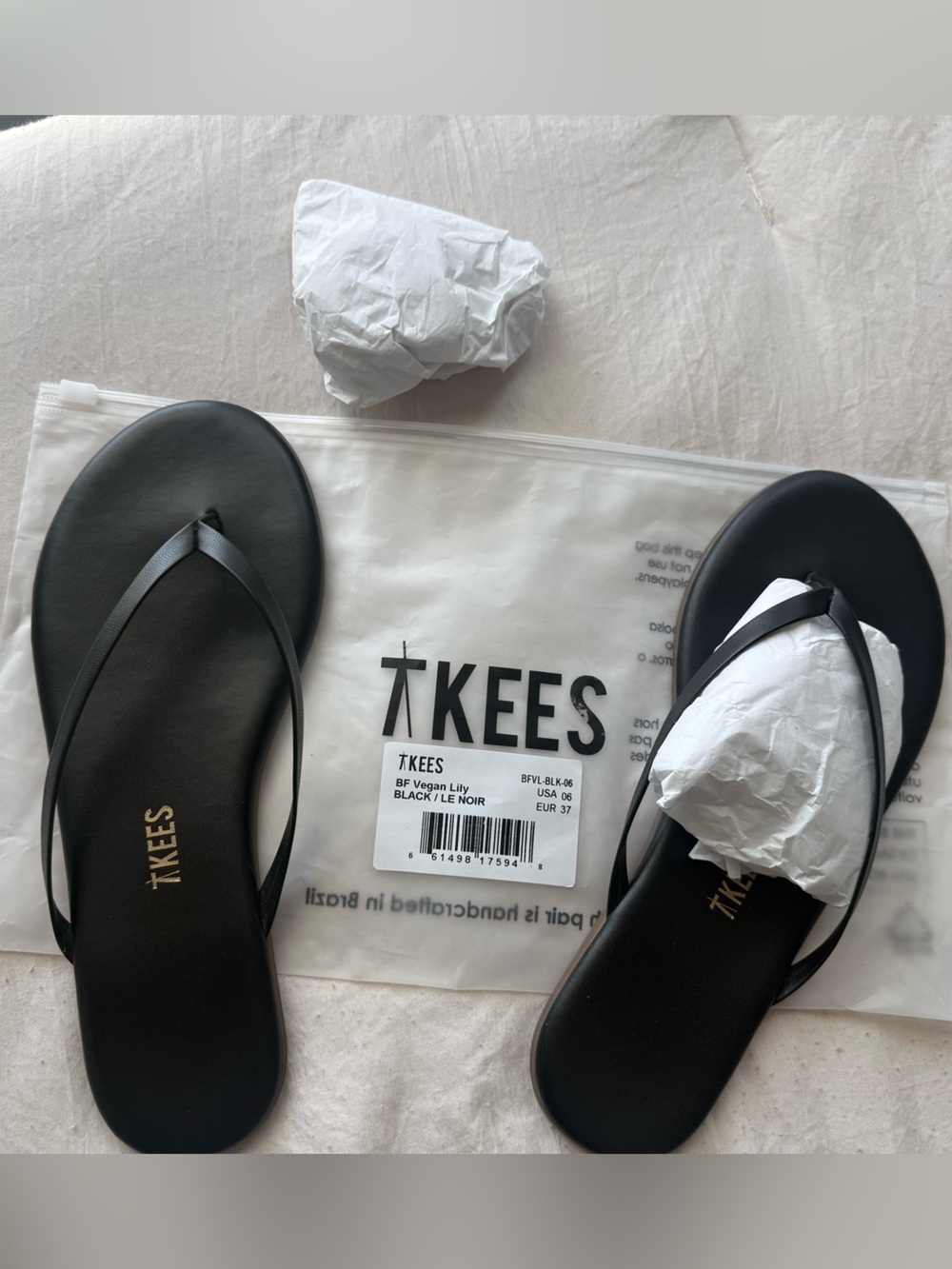 TKEES Black Minimal Double-Strap Flip Sandals